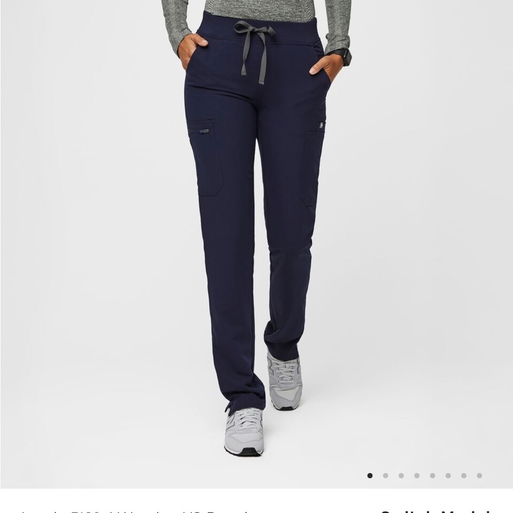 FIGS Navy Yola Skinny scrub pants XXSP